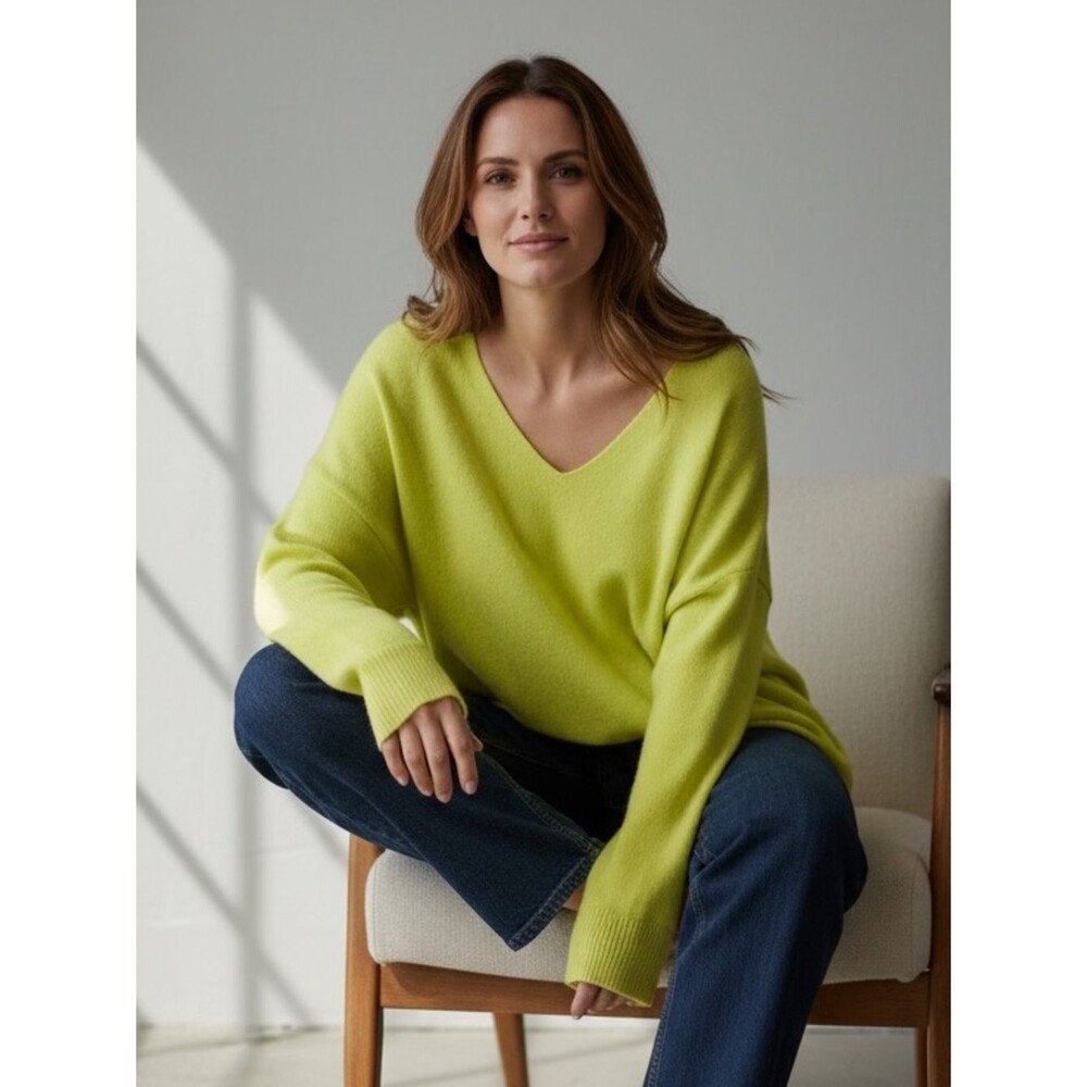 Banana Republic Lime Green Cashmere V-neck Sweater